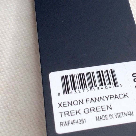 Reebok Womens Xenon Quilted Fannypack Waist Belt Bag- Trek Green - Picture 9 of 11